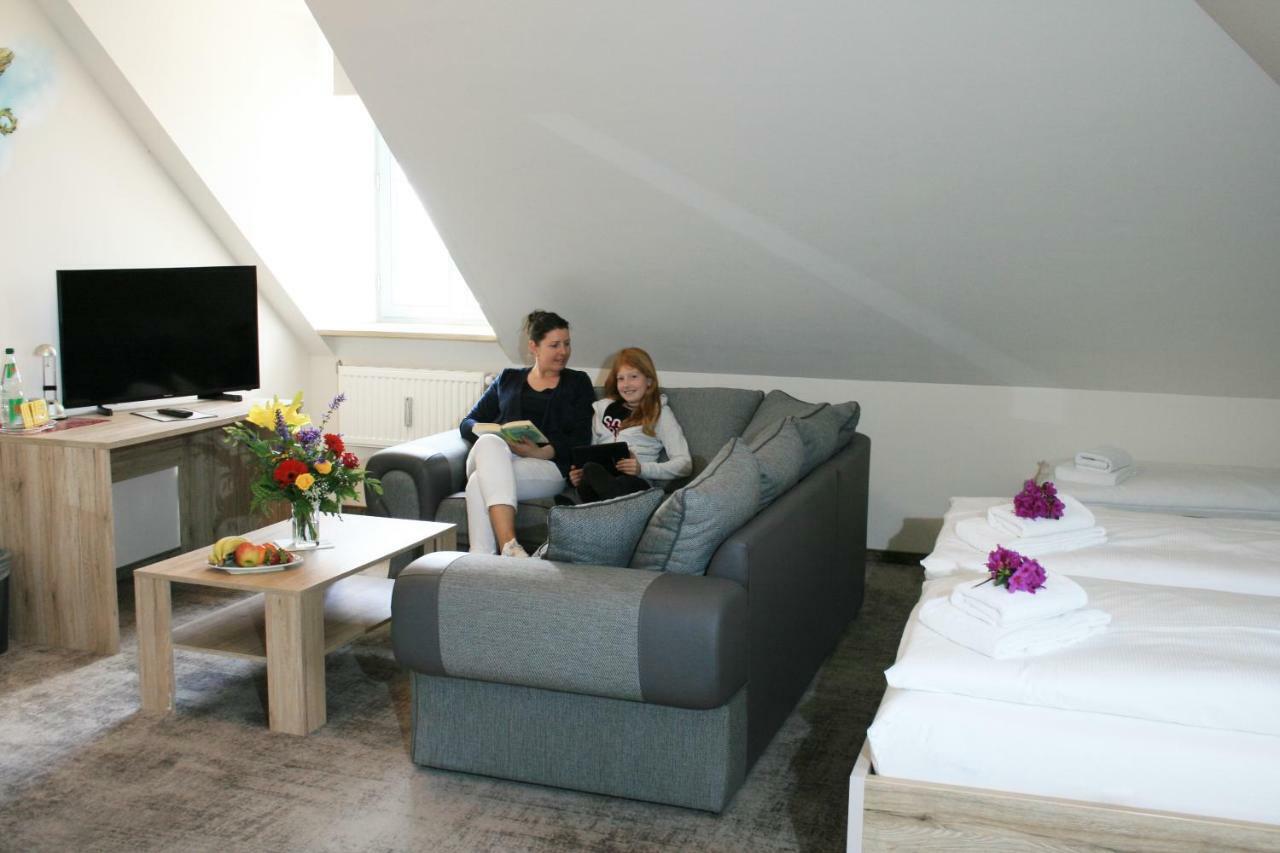 Hotel Am Waldschloesschen - Brauhaus Dresden Bagian luar foto